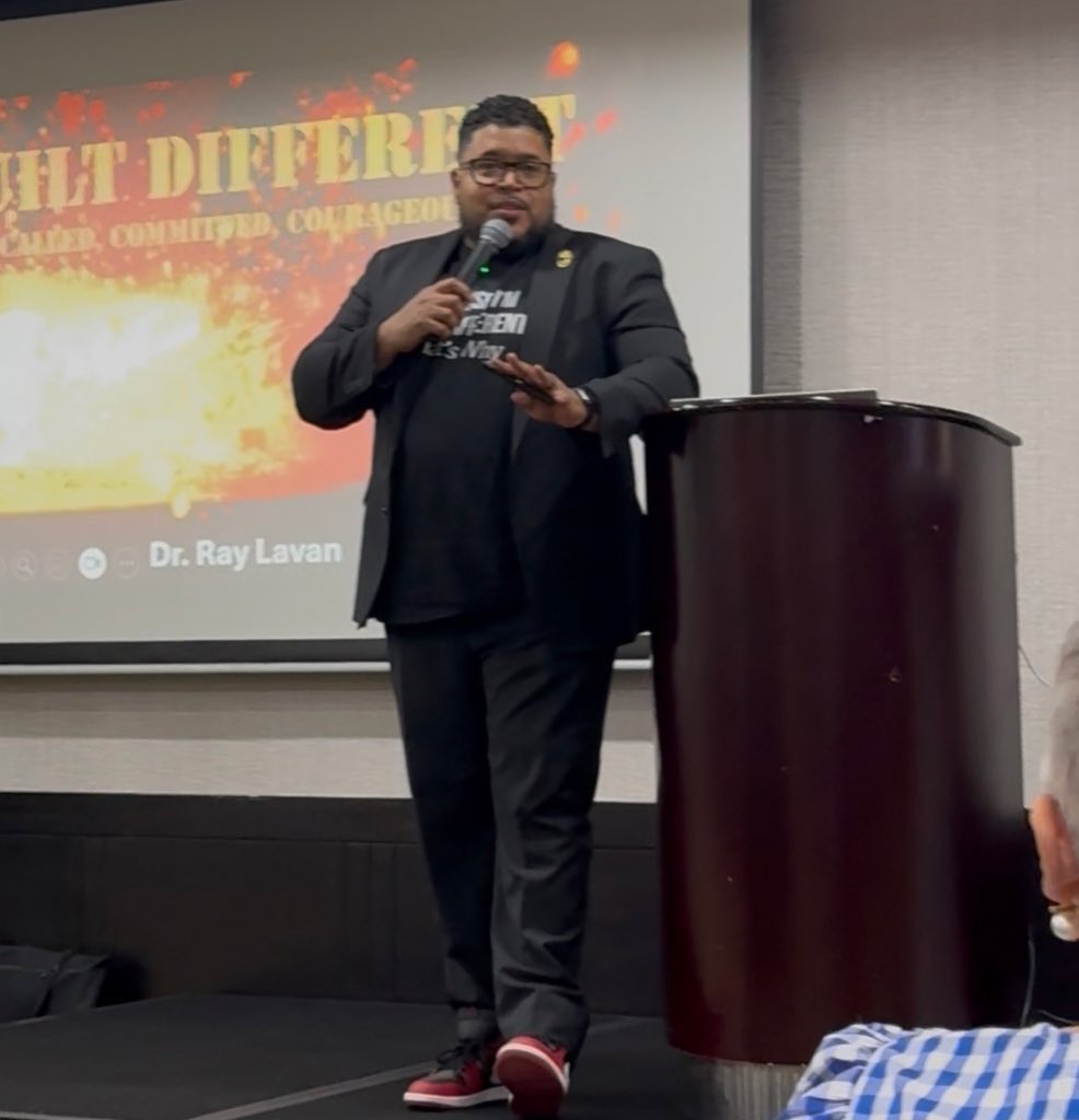 Dr. Ray Lavan tweet media