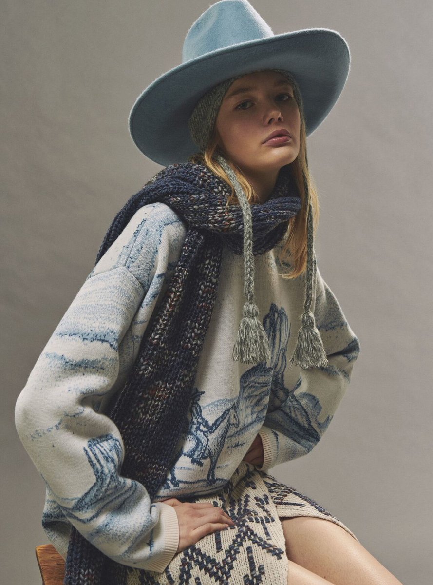 kendam_com's tweet photo. Alanui Fall Winter 2025-2026 collection lookbook https://t.co/rJSOMhoiRu
#Alanui #FW25 #AW25 #Lookbooks #Italy #FashionWeek #Milano #Kendam https://t.co/LhSVnb97NT