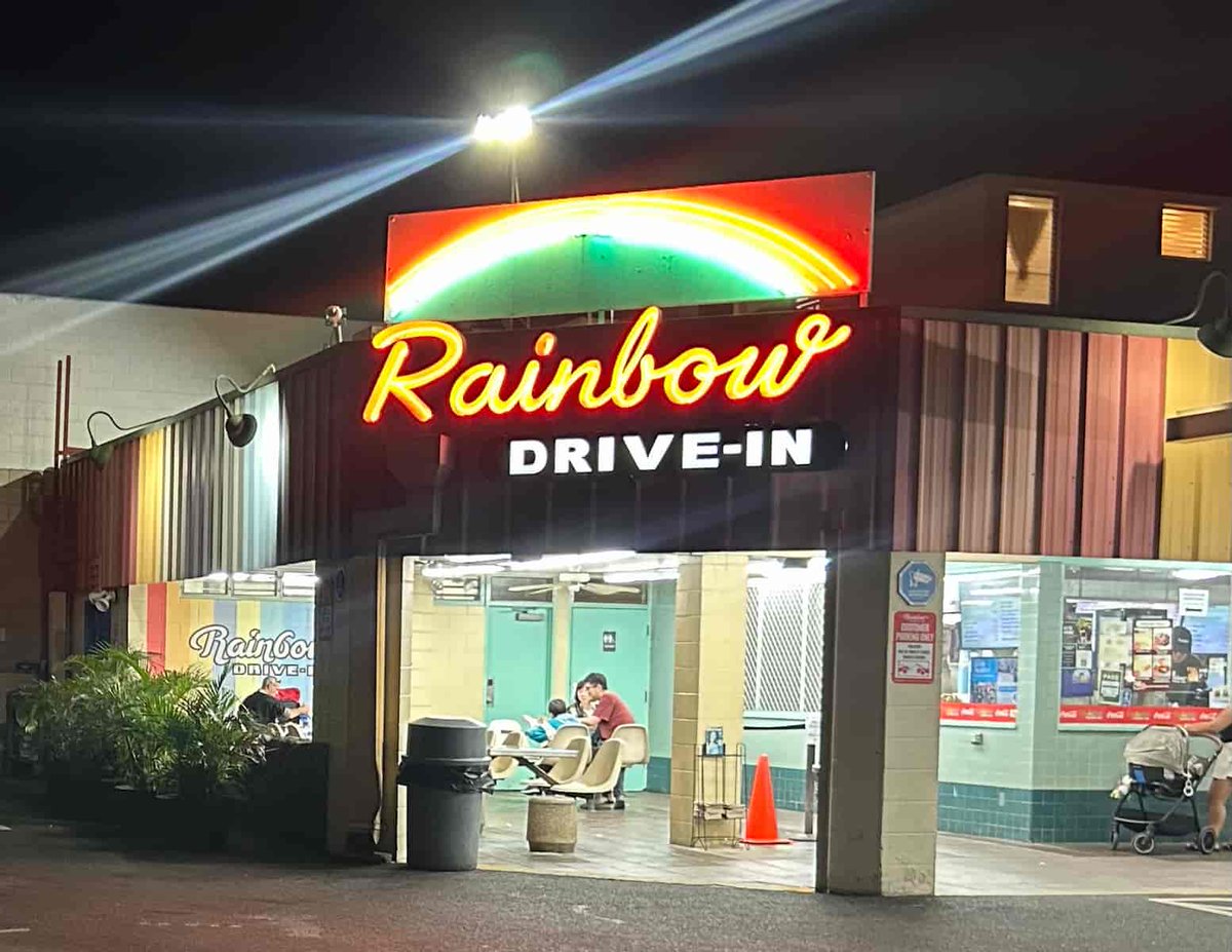 スタッフおすすめ！ ローカルフードが食べたい方必見！！ ＼ Rainbow