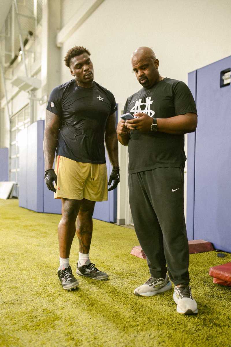 Perrion Winfrey (@perriongsd) on Twitter photo Great work with my dawg <a href="/CoachThibbs/">Calvin Thibodeaux</a> blessing to be able to be down the street from him ! #FREAK #Boomer #Sooner ๐จ Great work with my dawg <a href="/CoachThibbs/">Calvin Thibodeaux</a> blessing to be able to be down the street from him ! #FREAK #Boomer #Sooner ๐จ