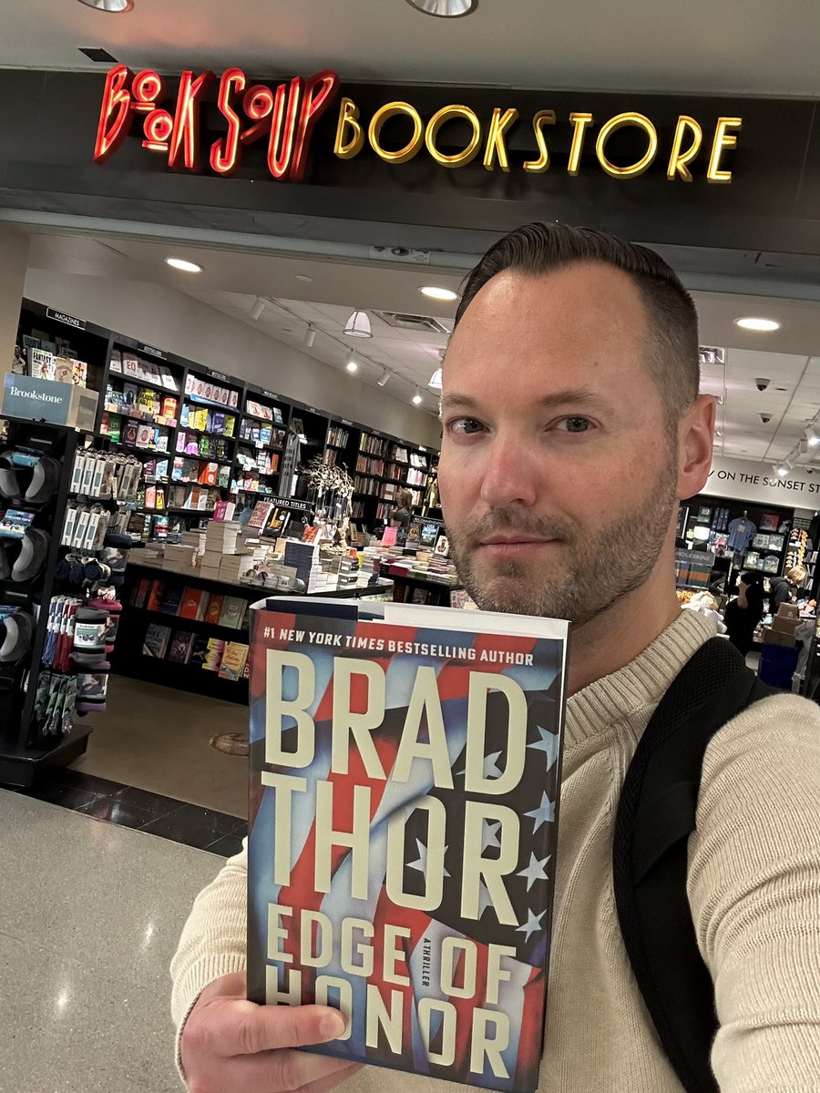 GervaisBooks's tweet image. Where did you buy your copy of @BradThor latest thriller EDGE OF HONOR? I bought mine at @BookSoup at LAX Terminal 7. Happy reading!! #amreading
