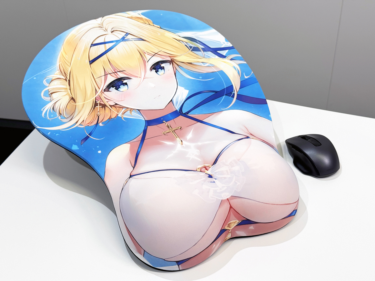 人気アプリゲーム『#アズールレーン』より、
「ジャンヌ・ダルク（蒼浪の映画聖女Ver.）」の
#等身大おっぱいマウスパッド が受注開始！

▶受注締切：2025年8月3日(日) 24:00
▶商品詳細・取扱店はこちら：softgarage.co.jp/detail.php?cid…