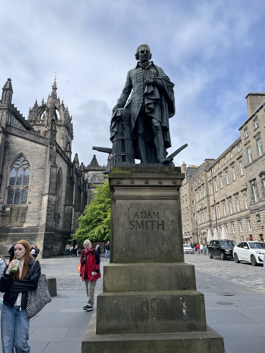 jstephentrotter's tweet image. Hume and Smith in Edinburgh.