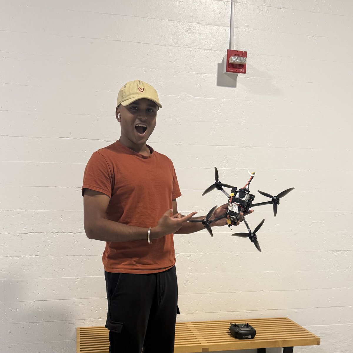 joshuajerinn's tweet image. 2 weeks into building this drone.
it’s meant to protect your kids + pets when you’re not home.
right now?
it crashes. drifts. refuses to fly straight.
but i show up anyway.
because one day, it will work.
and when it does, it’ll keep the people you love safe.
that’s the…