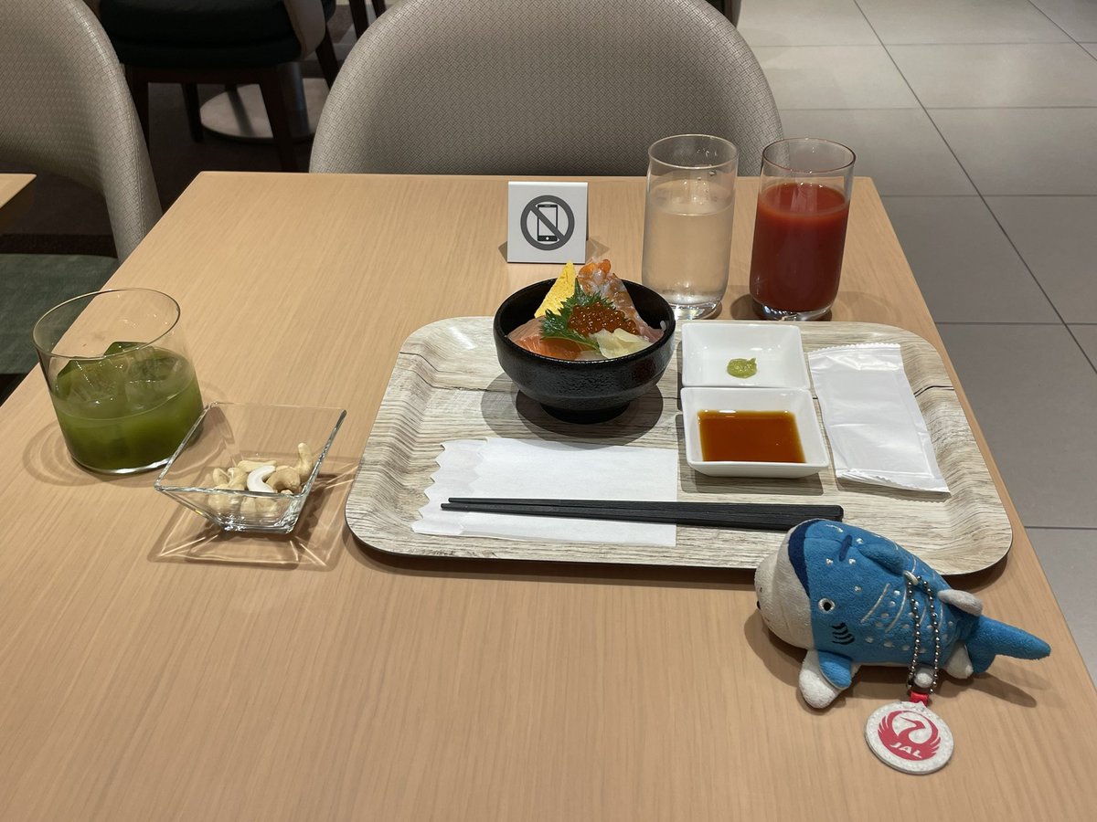 おはようございます☀
端のゲートに変更されたこと以外は概ね不満なしです