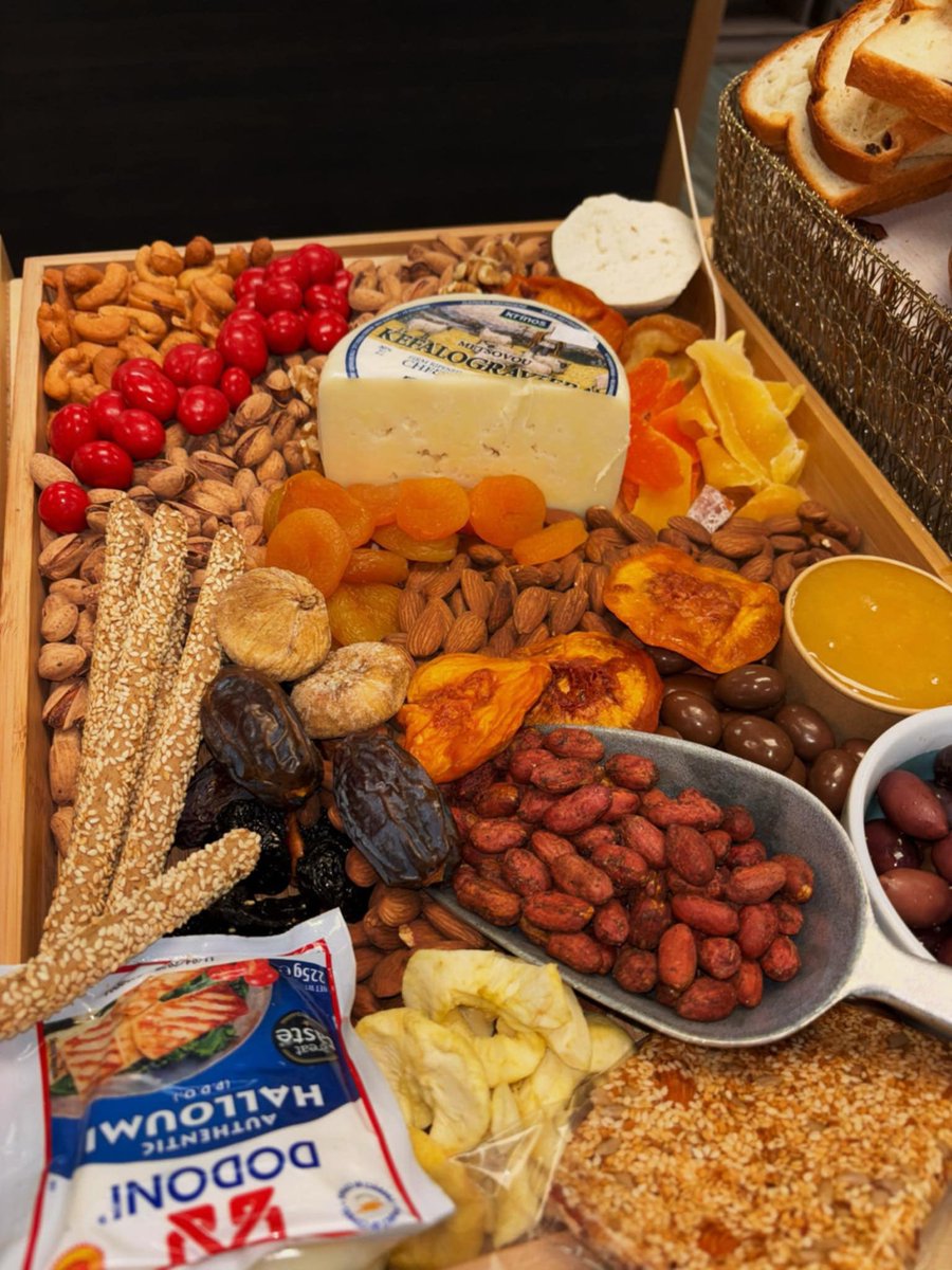 pfragiskatos's tweet image. Stopped by Karpos Mediterranean Style Dried Nuts & Fruits today in Wortley for some desserts. But they have a variety of things to choose from too. It’s a great family business with an inspiring story. Definitely worth a visit. #ldnont