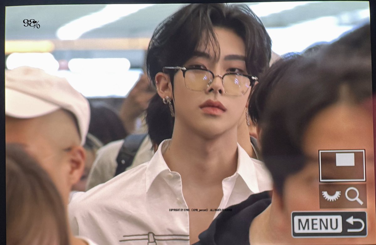 he really stands out in the crowd