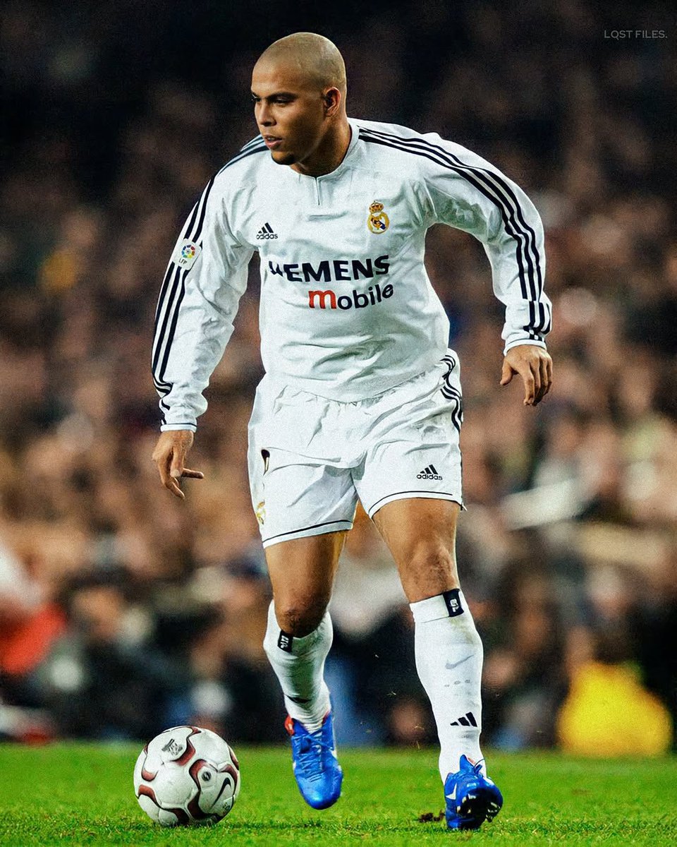 El mejor delantero en la historia del fútbol 🇧🇷