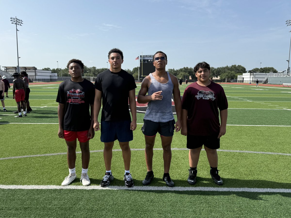 PearlandOilers's tweet image. Congratulations to our SAC Camp Week 5 Athletes of the Week!
Zeke Alkire
Jayden Palmer
Josh Rivas
Herman Smith