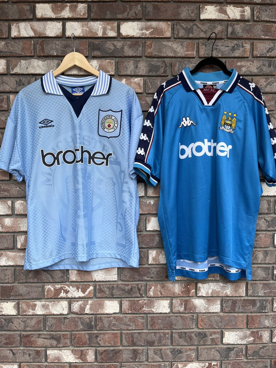 CollarUpKits's tweet image. Happy #oasis day! The soundtrack of my youth. Songs sung with working class urgency. Songs that made you feel like anything was possible. 20yrs since I last saw them live and whilst there are songs I can’t wait to hear again, all I want is two brothers laughing and reconnected 🎤