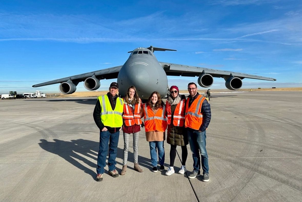 deepspaceduda's tweet image. After 11 wonderful years, today was my last day with @LockheedMartin. Very excited for what’s next (more to come soon!), but for today, thinking back on all the awesome memories and experiences! 💫Thank you, aerospace fam!!! 🪐💕