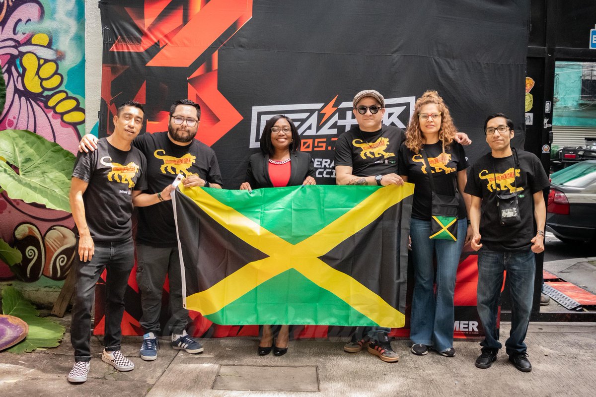 EmbJAMex tweet picture
