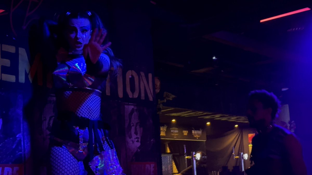 Hi I went to Oscar at the crown and had such a good time it’s now everyone’s problem