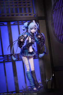 【非売品・JRA当選品】限定チャーム付きイクイノックス　アイドルホースMサイズ 非売品・JRA当選品】限定チャーム付きイクイノックス アイドル
