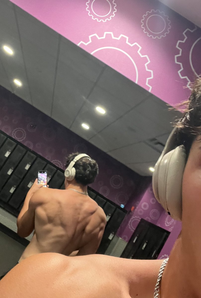 Drew Eisenbeis TE 26’ (@drew_eisenbeis) on Twitter photo Not ur average 225lbs TE
<a href="/QBCoachScheffer/">Chris Scheffer</a> <a href="/RocksFootball/">Salem Rocks Football</a> <a href="/CoachCooperGVSU/">Scott Cooper</a> <a href="/BrentBassham/">Brent Bassham</a> <a href="/CoachRuffing/">Nick Ruffing</a> <a href="/khaleefah79/">Mus</a> Not ur average 225lbs TE
<a href="/QBCoachScheffer/">Chris Scheffer</a> <a href="/RocksFootball/">Salem Rocks Football</a> <a href="/CoachCooperGVSU/">Scott Cooper</a> <a href="/BrentBassham/">Brent Bassham</a> <a href="/CoachRuffing/">Nick Ruffing</a> <a href="/khaleefah79/">Mus</a>
