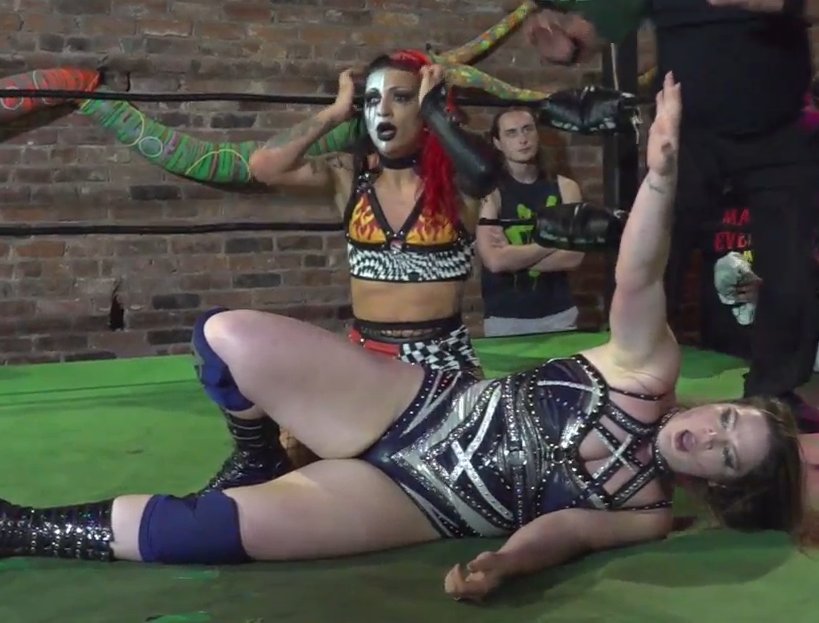 DinoπΊCπ€ (@nvhowlingwolves) on Twitter photo #WrestlingOpen
The Nightmare of your Dreams
<a href="/AmityLaVey666/">π£ πΈπππ₯πͺ πππππͺ π£</a> π€πͺ
was
Soooooo close to a 3 count!?!?!?
πΈ <a href="/WrestlingOpen/">Wrestling Open</a> on IWTV #WrestlingOpen
The Nightmare of your Dreams
<a href="/AmityLaVey666/">π£ πΈπππ₯πͺ πππππͺ π£</a> π€πͺ
was
Soooooo close to a 3 count!?!?!?
πΈ <a href="/WrestlingOpen/">Wrestling Open</a> on IWTV