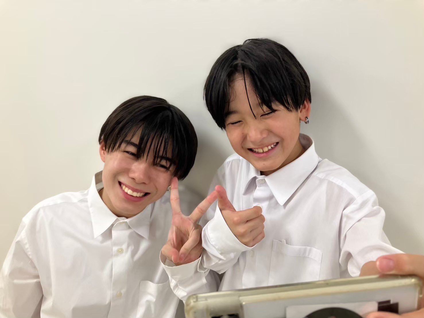知念英和 サイン入り生写真 EBiDAN OKINAWA No.22 EBiDAN アメザリ 佐々木頼忠 直筆サイン入り生写真 - メルカリ