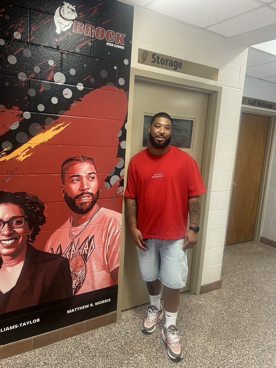 I’m so moved by the gesture to include me in a mural alongside some iconic heroes, some actual legendary humans that I once taught my students about, some folks who still inspire me. Truly humbled. So thankful to students, that BSA &amp; the educators who organized this tribute.
