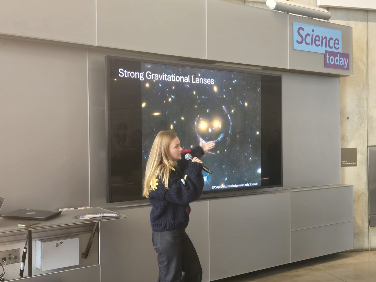 KIPAC1's tweet image. We had a great time talking to members of the public @calacademy this past weekend about how @VRubinObs is going to transform cosmology over the next decade! Sign up for our mailing list to hear about future events: bit.ly/KIPAC_outreach