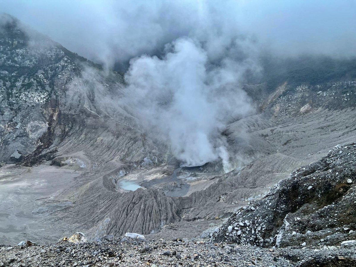 JogjaExplore's tweet image. Wisata ekspedisi epik selama 14 hari yang akan membawa Anda melintasi Pulau Jawa, Indonesia, dari Jakarta hingga keindahan alam Pangandaran, kemegahan cand, serta gunung berapi Bromo dan Ijen.. Admin
Links jogjaexplore-tours.com/id/jakarta-pan…
#javatour #wisataindonesia #bromo #ijen