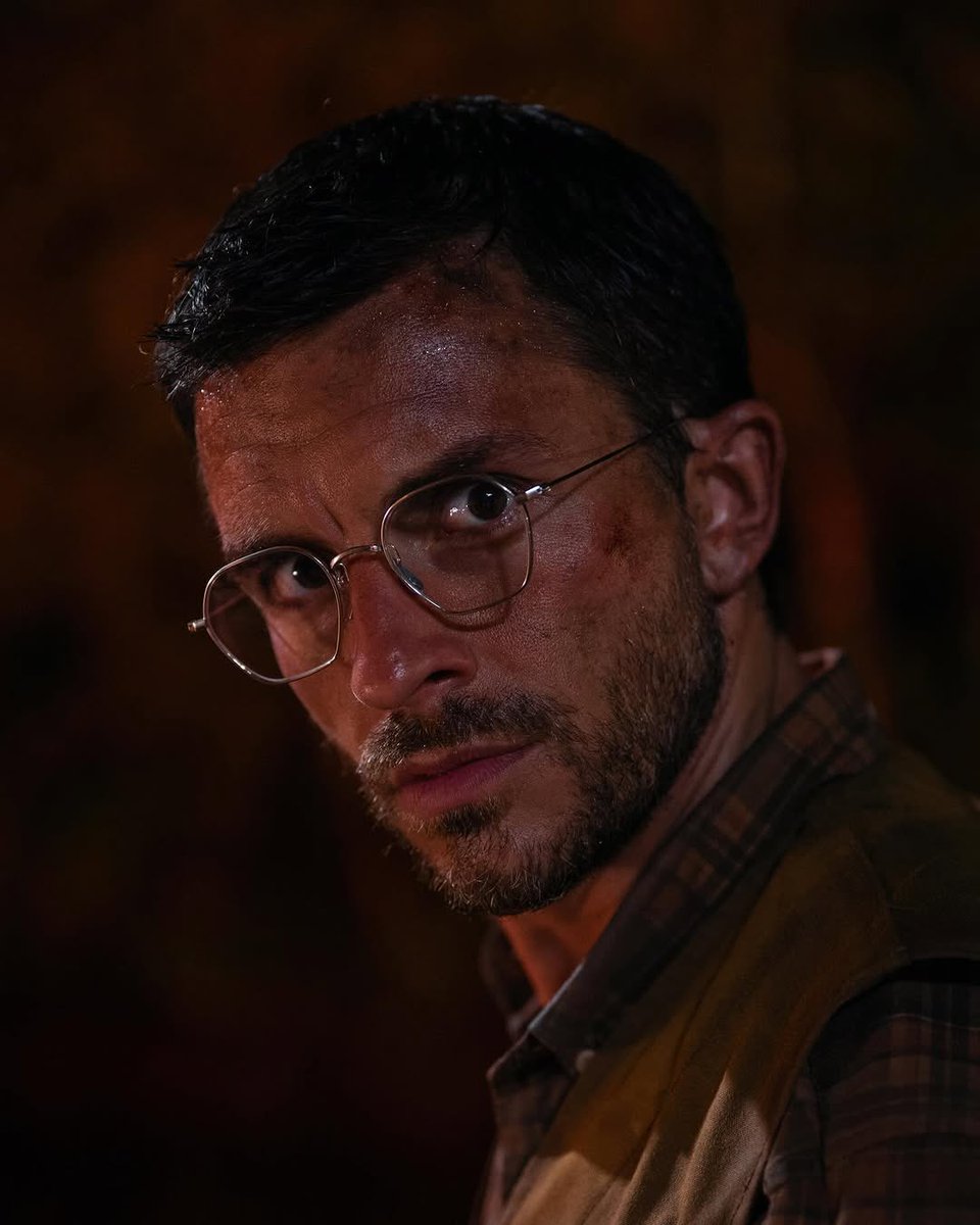 JONATHAN BAILEY AS DR. HENRY LOOMIS YOU’RE SO LOVED
