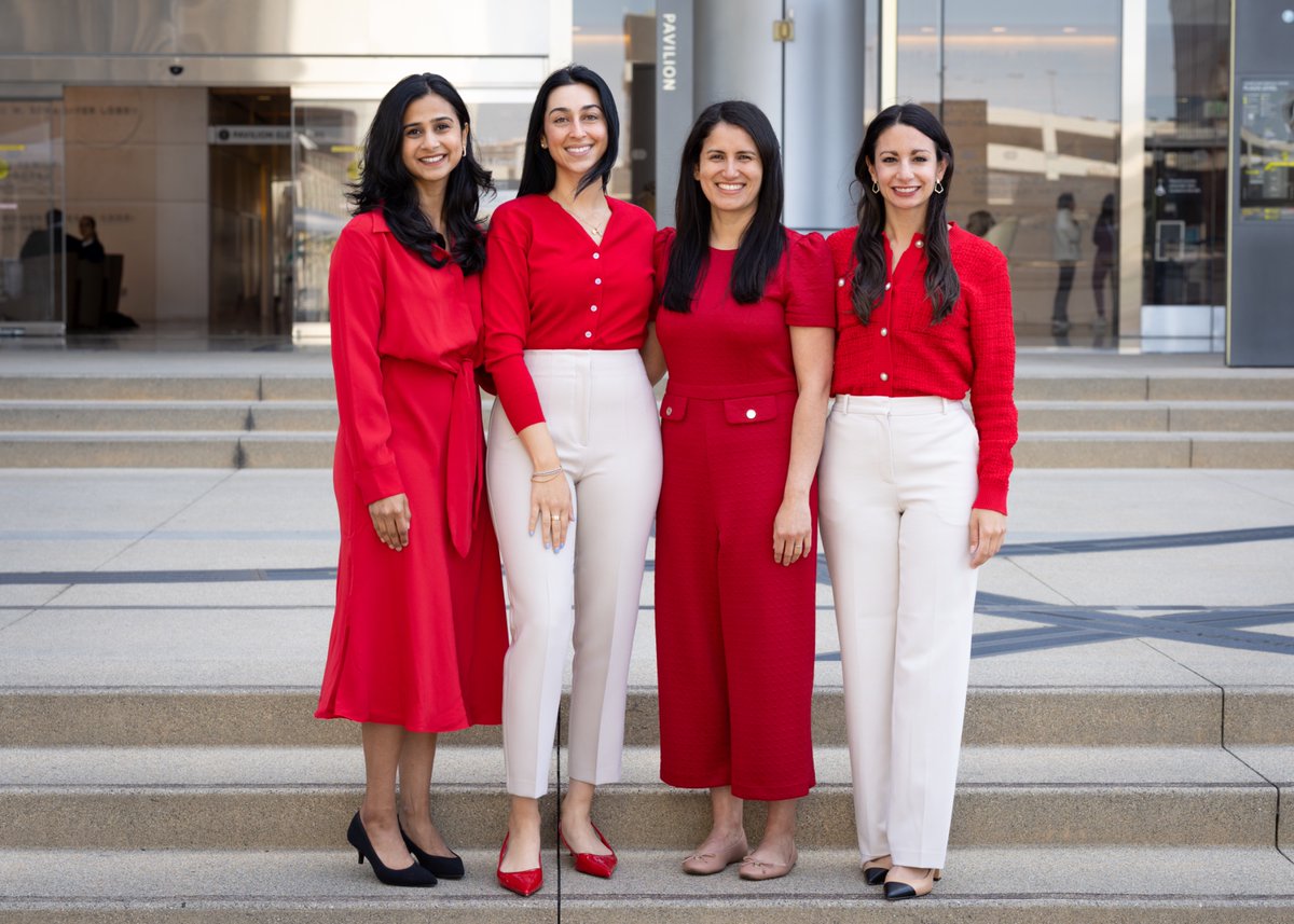 YulithRoca's tweet photo. Had an amazing year at @WomensHeartCS. There aren’t words to express my gratitude for the teaching, kindness and generous support of my mentors @Baireymerz, @DrMarthaGulati @AnaIribarren10  and @JanetWeiMD. Missing @Deeksha_a94 @PaulinaSkaff @sorayasultan https://t.co/uiDXIJNa9N