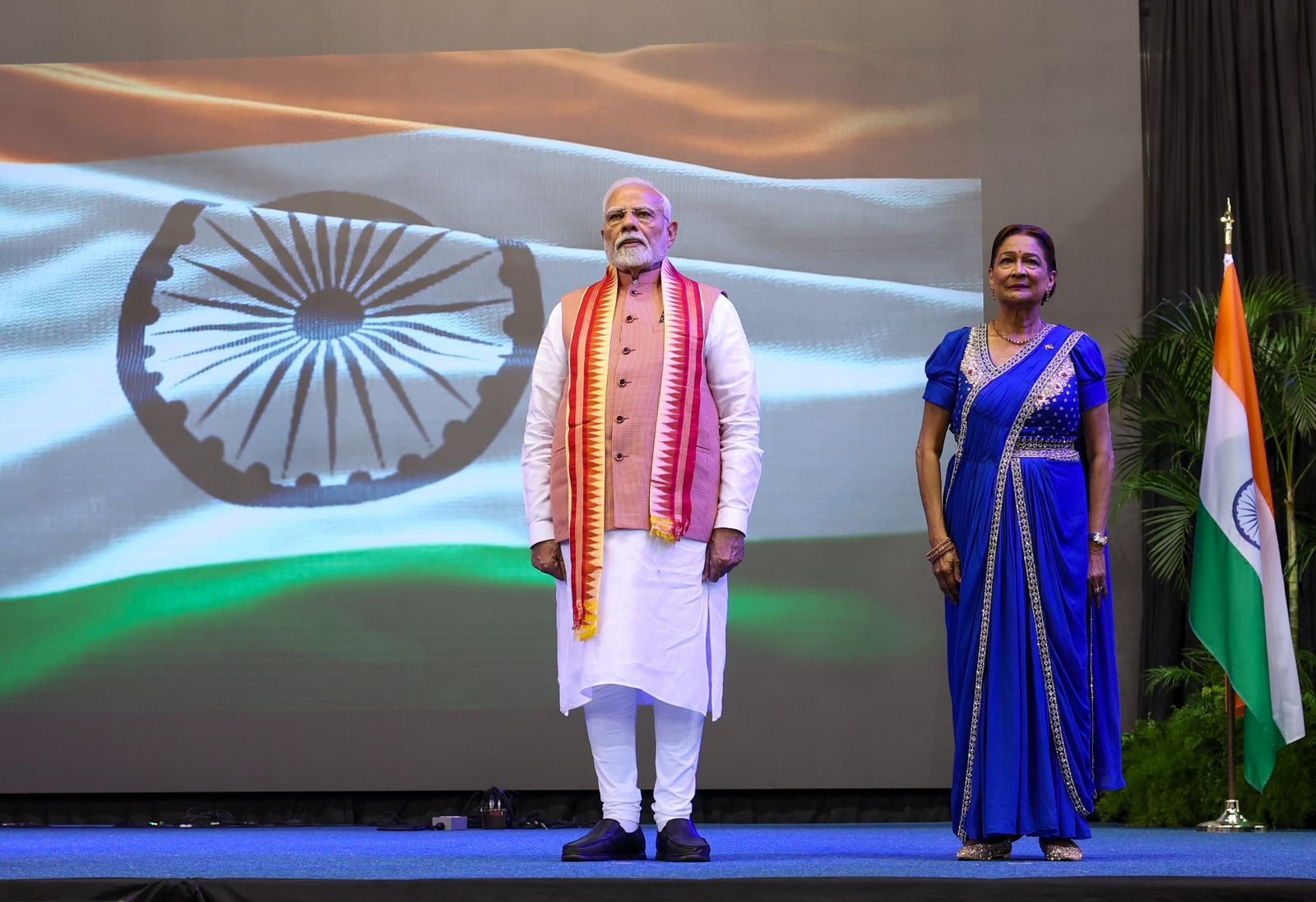 PM Modi With Indian Diaspora