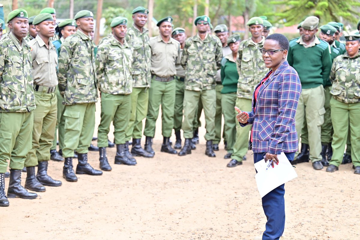 Officers from the State Department for Correctional Services planted over 50,000 seedlings on Thursday as part of the monthly tree planting campaign launched by the Principal Secretary earlier this year.
The exercise saw Principal Secretary Dr. Salome Beacco lead staff from the