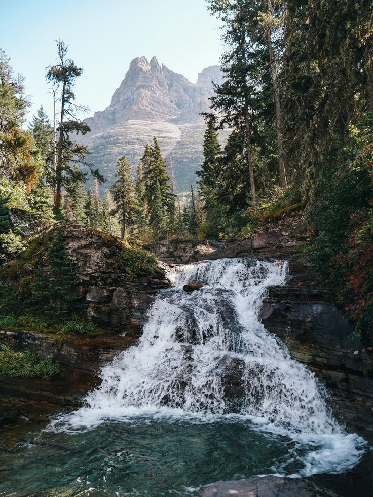 America, America, God shed His grace on thee.

📍Glacier National Park, MT