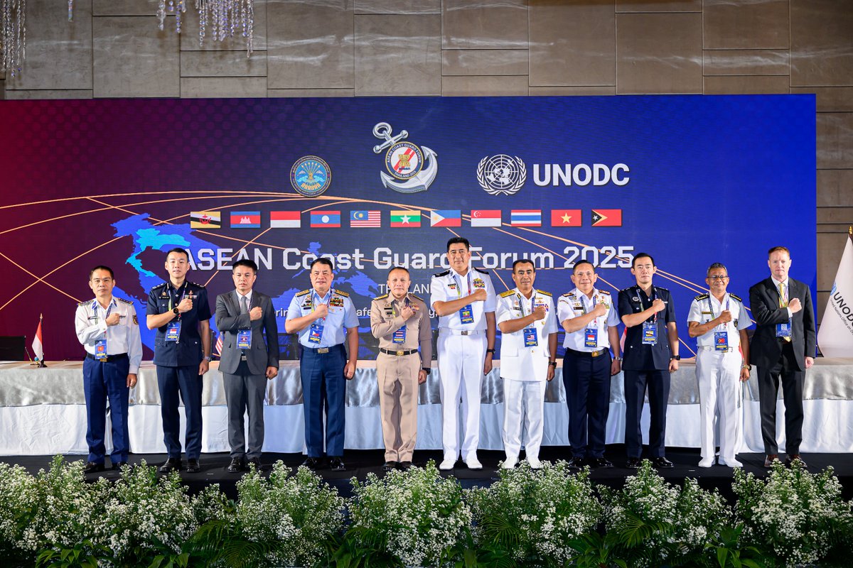 PCG Commandant, Admiral Ronnie Gil L Gavan PCG, has joined the 4th ASEAN Coast Guard Forum (ACF) High-Level Meeting in Pattaya, Chonburi Province, Thailand, from 25 to 26 June 2025.

✍️facebook.com/share/p/1Egnav…

#DOTrPH🇵🇭
#CoastGuardPH
#MaritimeSectorWorks