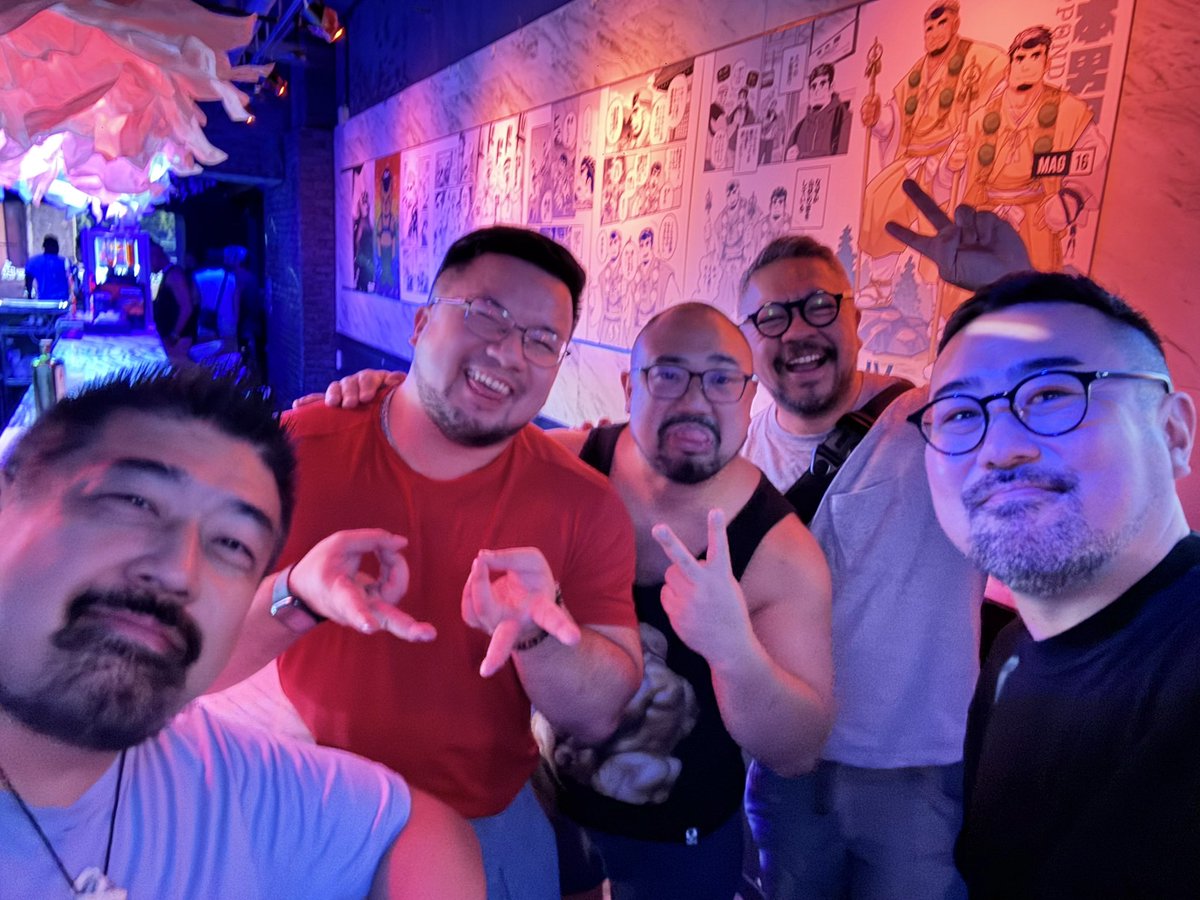Welcome to Tokyo🗼
Max
<a href="/thisisnvrthat18/">TofuOnFire9</a> 
<a href="/Nao_LeoLounge/">Nao_Sat. June28_BEARRFUKKER</a> 
<a href="/EagleTokyo1/">SHIGERU</a> 
<a href="/eagletokyoblue/">EAGLE TOKYO BLUE</a>