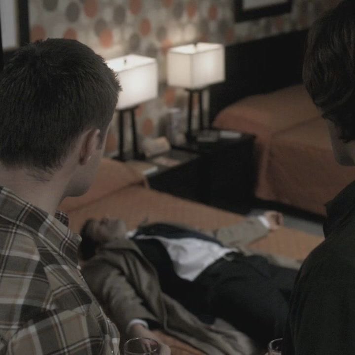 thinkercastiel's tweet photo. ao3 is down https://t.co/I9gO0aifZN