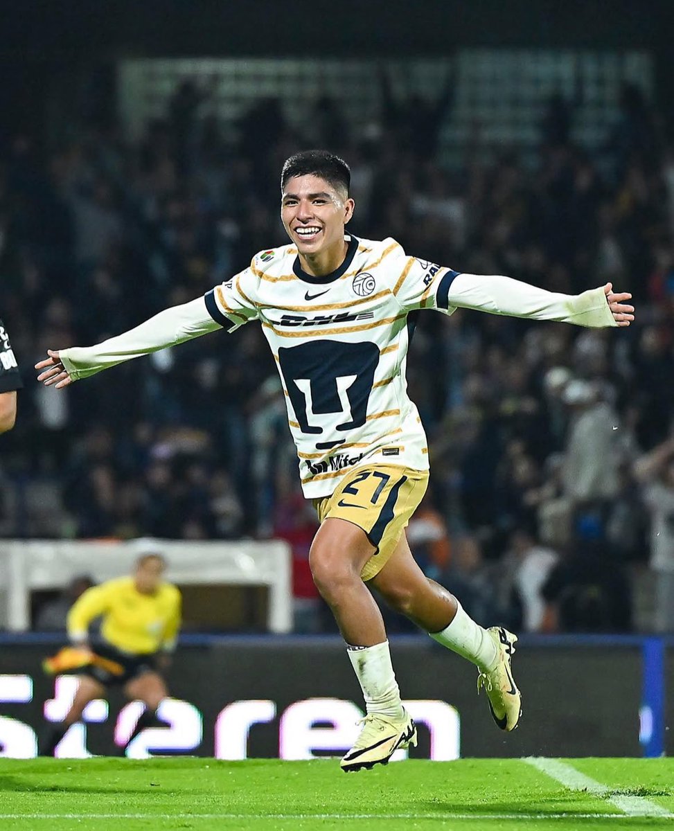 #Pumas 🐾

Piero Quispe está sólido con el equipo. A pesar de que Huracán hizo un intento por ficharlo, el mediocampista peruano no sale del club.

Le queda contrato hasta diciembre de 2026.

📸 IG Piero Quispe
