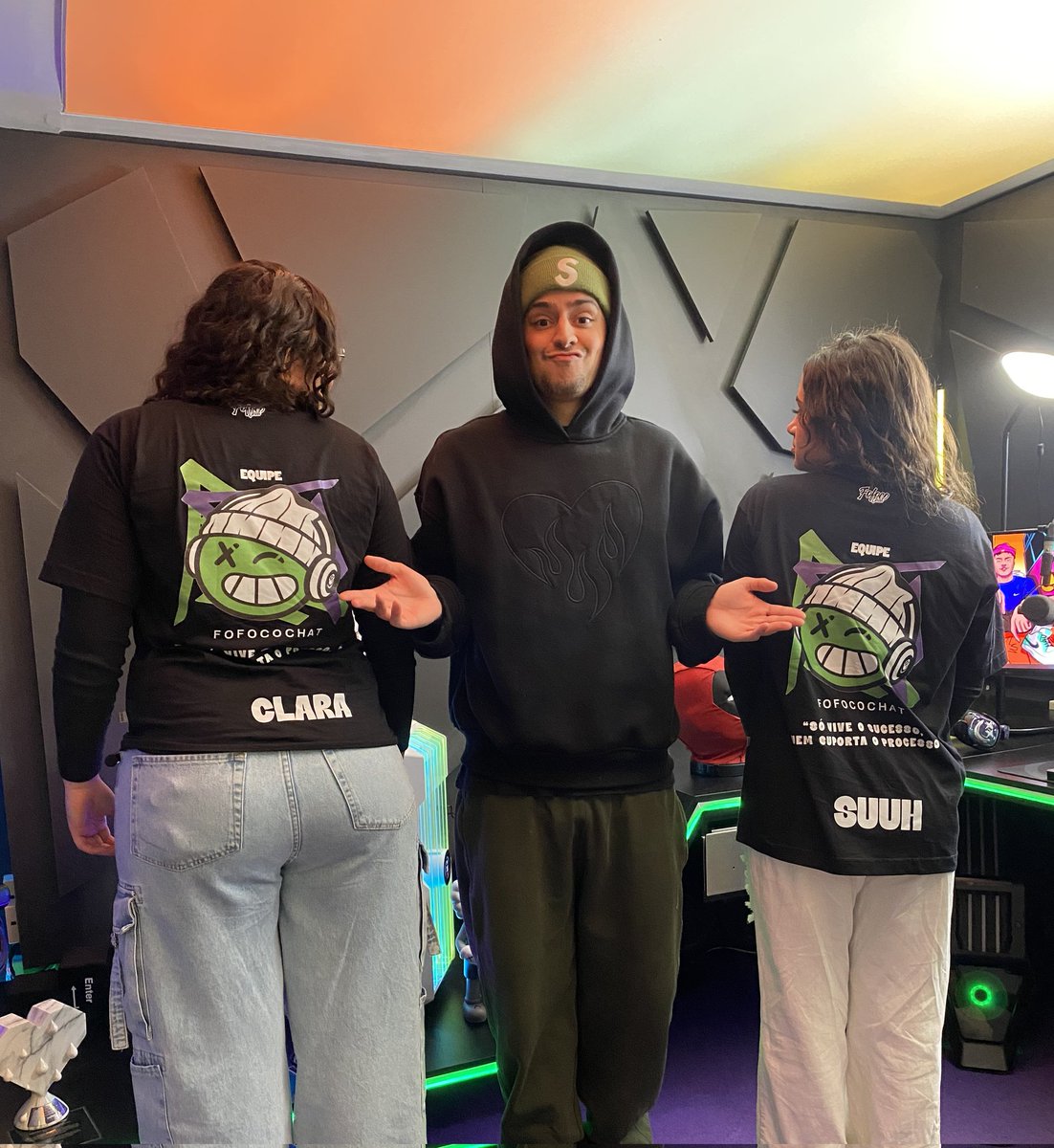 FOFOCOCHAT 👻 tweet media