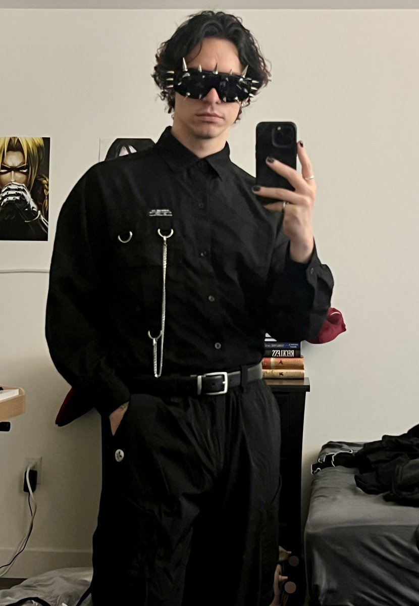 i have a business dinner tonight, chat how many gifted to wear the glasses