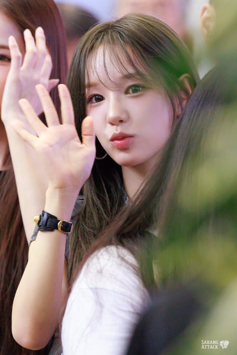 sarangattack's tweet image. 250704

#izna #이즈나 #RYUSARANG #유사랑