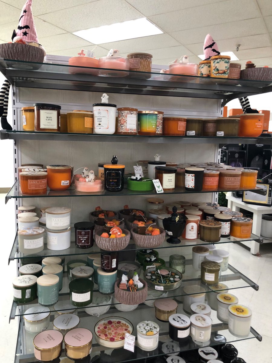 Happy 4th of Halloween. I guess nothing is more American than pushing Halloween crap on people in July because consumerism/capitalism.