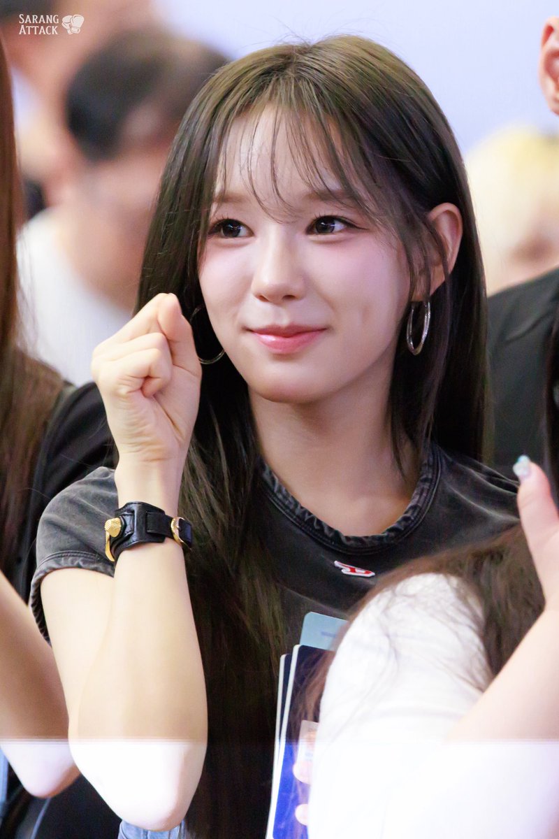 sarangattack's tweet image. 250704

#izna #이즈나 #RYUSARANG #유사랑