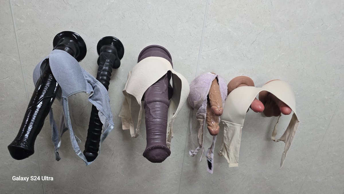 자지박고꼼짝마 (@hjl8938) on Twitter photo 