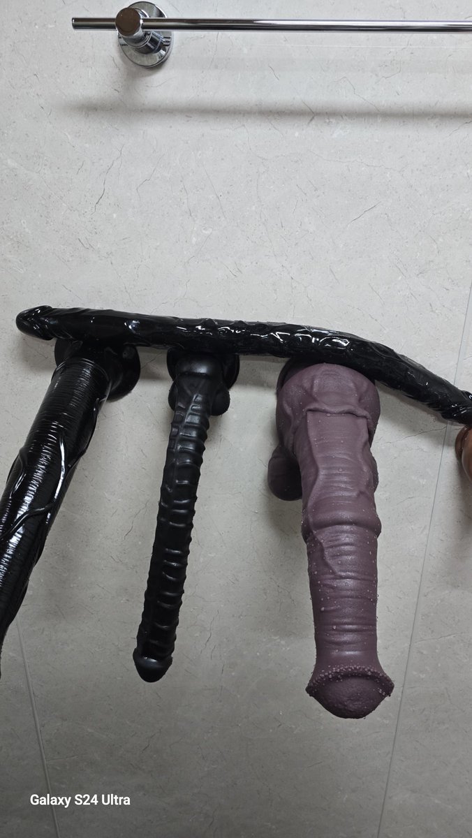 자지박고꼼짝마 (@hjl8938) on Twitter photo 