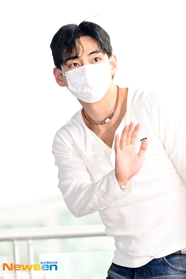 HAVE A SAFE FLIGHT TAEHYUNG
KIM TAEHYUNG IS COMING
CELINE BOY V IS COMING
#TAEHYUNGxCELINE
#CelineBoyV