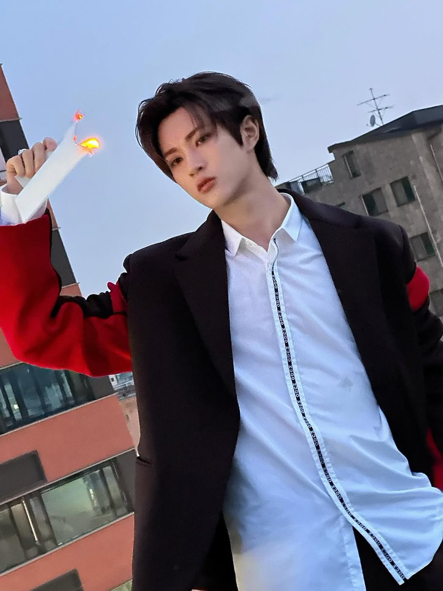 HourlySing's tweet photo. 250703

📸🔥📜

@XODIACOfficial
#X_UNIT #TO_U #너에게
#내머리가나빠서 #리메이크 https://t.co/QQbtEsozdC