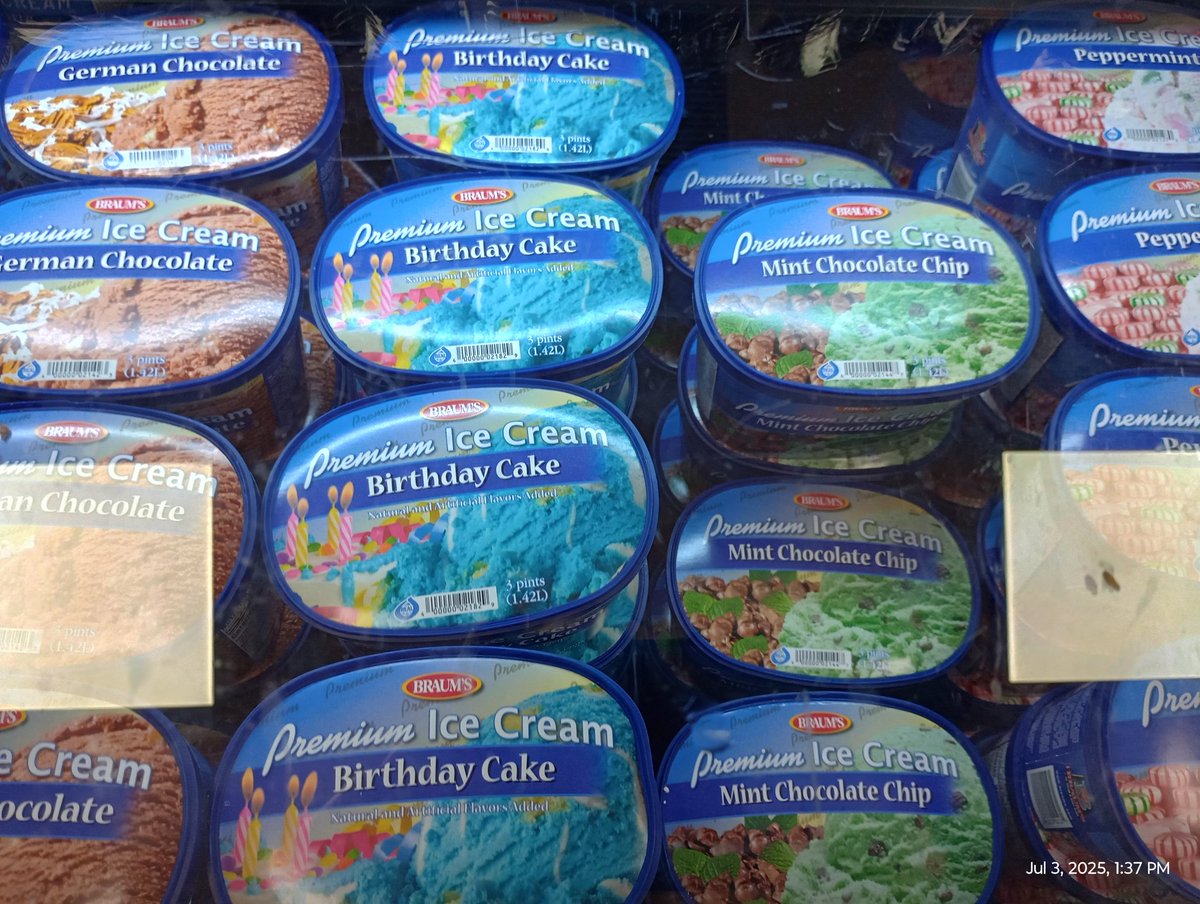 Went to Braum's Burgers and Wow 😲 so many awesome things but I was totally excited to see all the different ice cream 👍