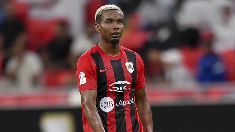 MarquinhoLP11's tweet image. Relatório Técnico
Thiago Mendes
Idade: 33 anos
🇧🇷 Brasileiro
Último clube: Al-Rayyan (Qatar)
Aspecto Tático:
Perfil de jogo
Meio-campista central polivalente.
Com histórico atuando como 1º volante
2º Volante (box-to-box)
Lateral direito emergencial.