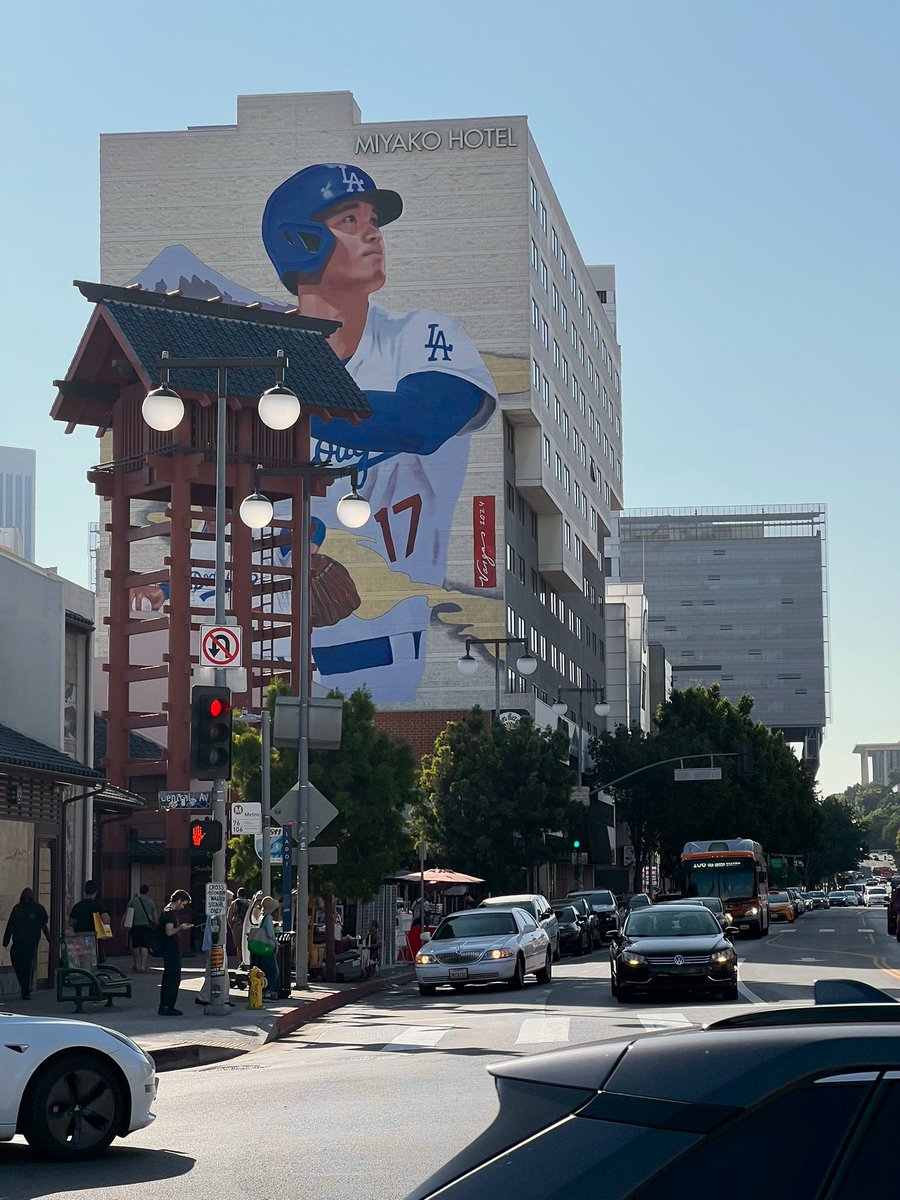 it’s sho time #LetsGoDodgers