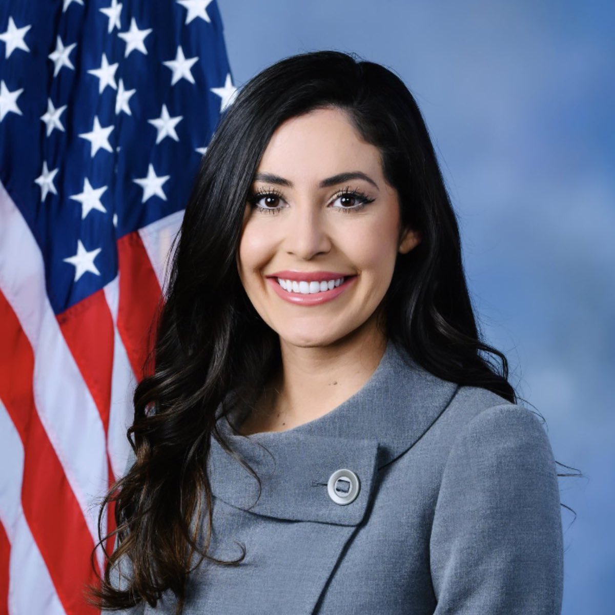 Protect Kamala Harris ✊ (@disavowtrump20) on Twitter photo This is Rep. Anna Paulina Luna (R-FL). She just voted to cut health care for 1.9 million in Florida. She also voted against $20 billion for FEMA disaster relief funding after her district was hit by Hurricane Milton.
RETWEET to let <a href="/RepLuna/">Rep. Anna Paulina Luna</a>'s constituents know how she voted! This is Rep. Anna Paulina Luna (R-FL). She just voted to cut health care for 1.9 million in Florida. She also voted against $20 billion for FEMA disaster relief funding after her district was hit by Hurricane Milton.
RETWEET to let <a href="/RepLuna/">Rep. Anna Paulina Luna</a>'s constituents know how she voted!