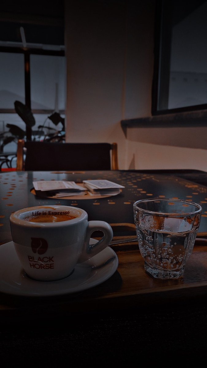 "وتنجبُ لك الحياةُ رفيقًا ودودًا.. لا تستألف الدنيا الا بوجودهِ" ❤️