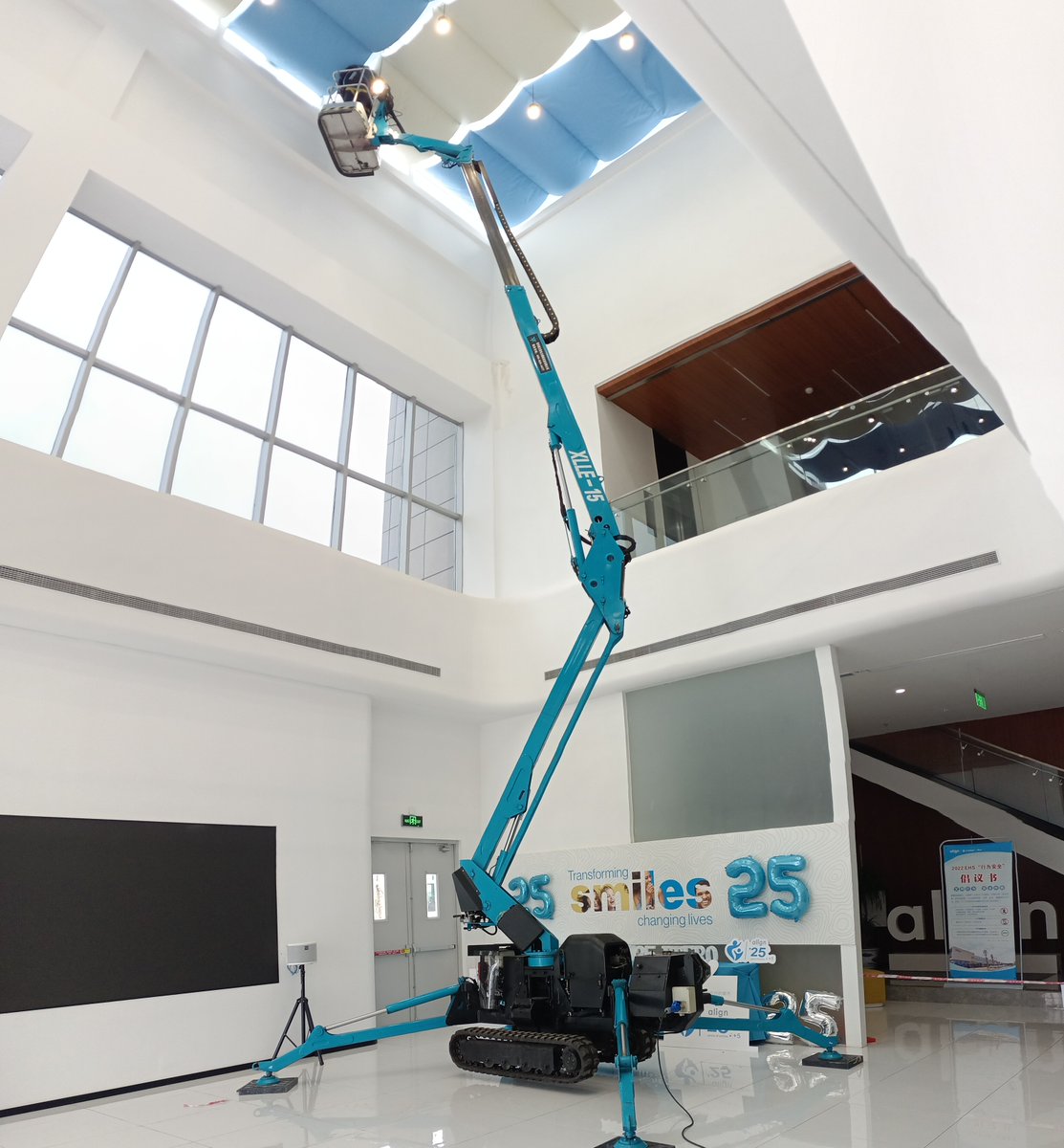 fuzoomtechnical's tweet image. FZ-SZ18#fuzoom #spiderlift