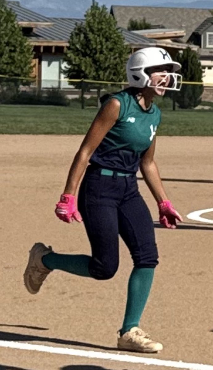 My teammates 🥺😤😤😤 🙌🏼  Ready for bracket play tomorrow! #tough #pinkglovegang #coloradosparkler #powerpool <a href="/KendallB2028/">Kendall Bradford</a> <a href="/Haley_Schmitt29/">Haley Schmitt - 2029</a> <a href="/lianasaenz28/">Liana Saenz</a> <a href="/MGalavez30/">Mariah Galavez</a> <a href="/gigimartinez/">giovanna</a> <a href="/Kali_Bradford01/">Kali Bradford 2028</a> <a href="/2K10_Garcia/">Hustle National 2K10_Garcia</a>