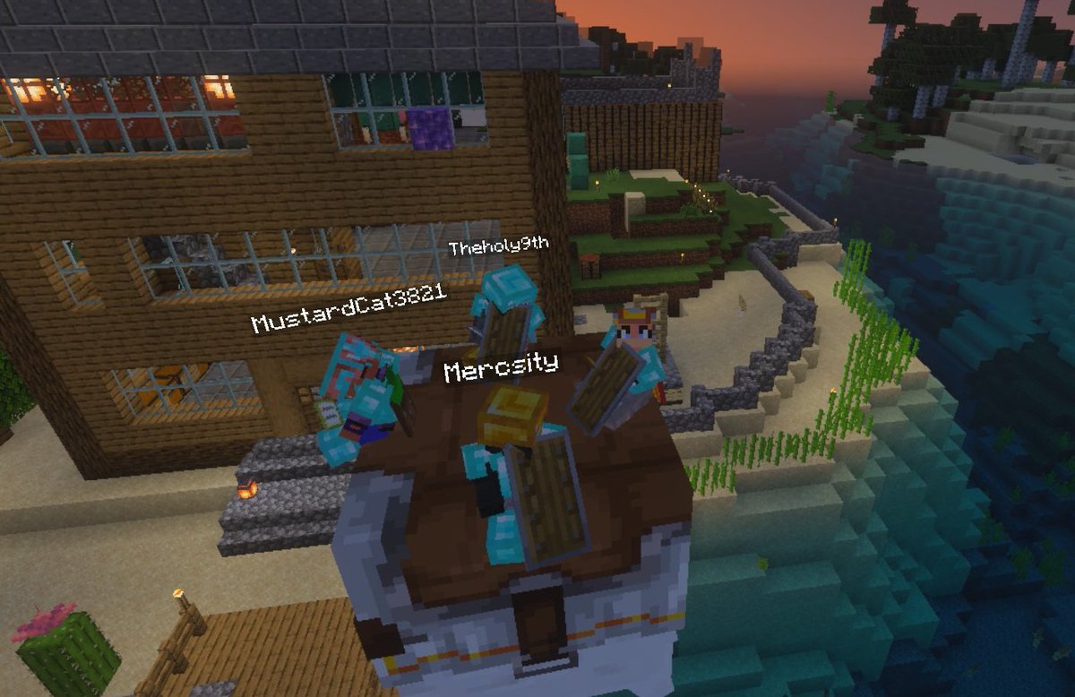 StarlaAndNoobie's tweet image. we found a happy ghast today on the realm. B)

#minecraft